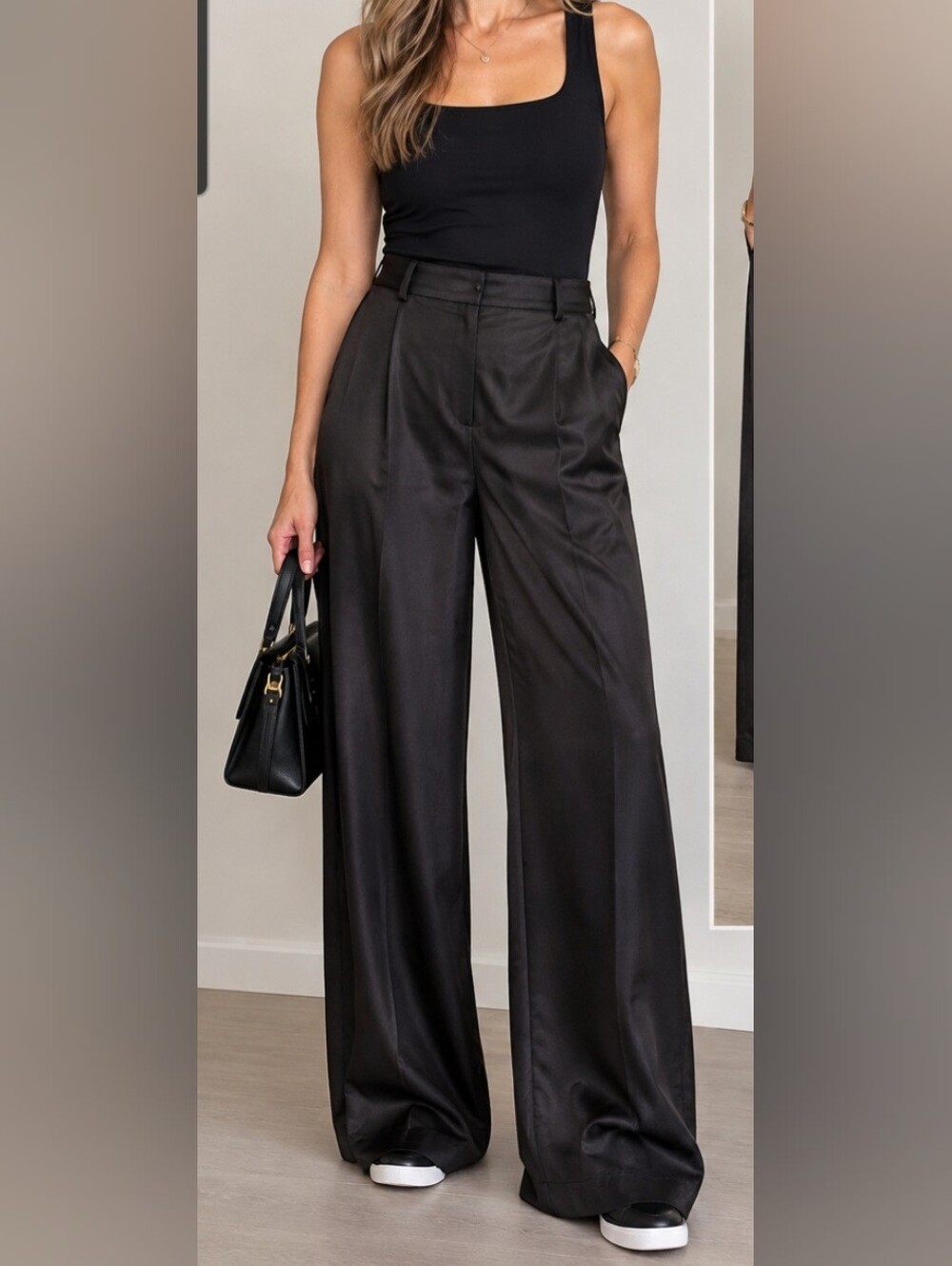 Elegant  Zara Black Wide-Leg Trousers. Size L. NWT.